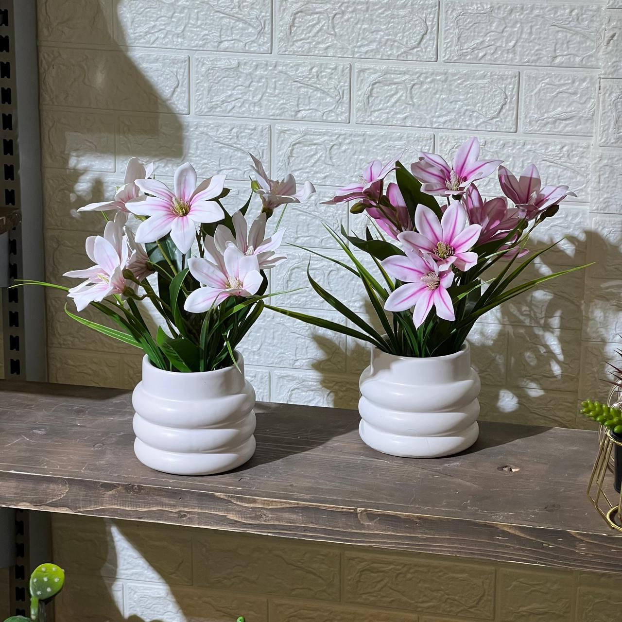 Round Bubble White Pot Artificial Plant