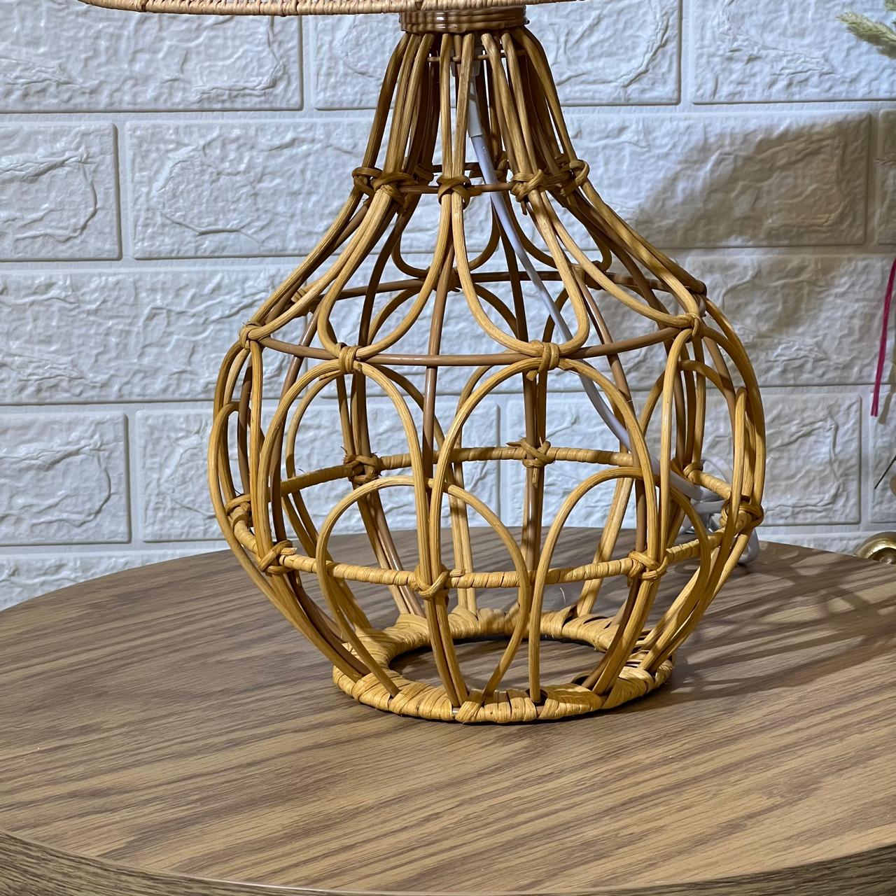 Rattan Boho Lamp