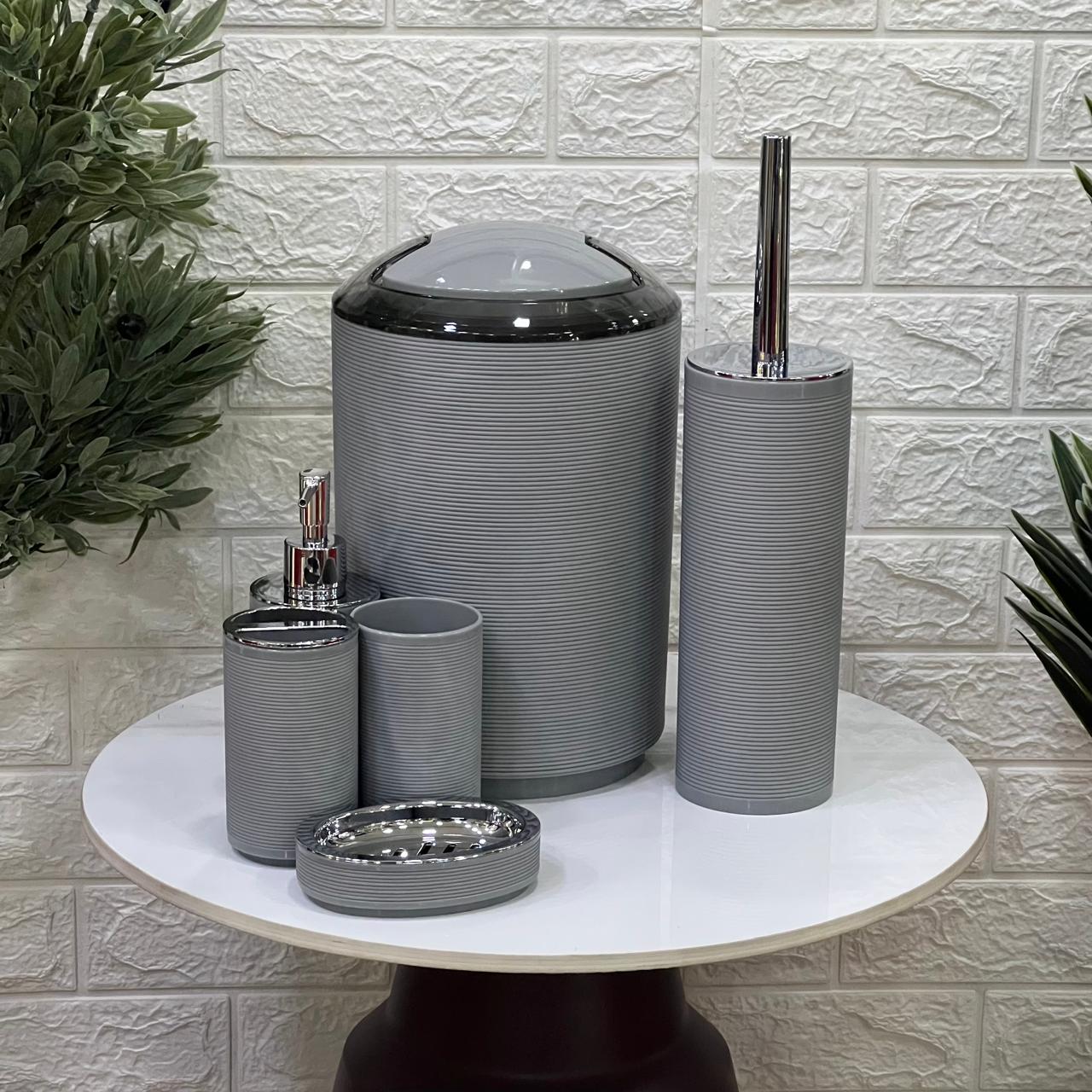 Striped 6 - Piece Bathroom Set