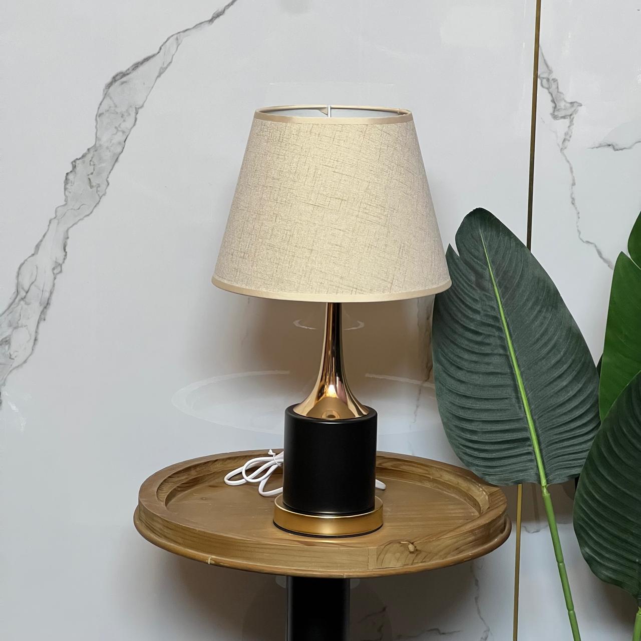 Sleek Modern Lamp