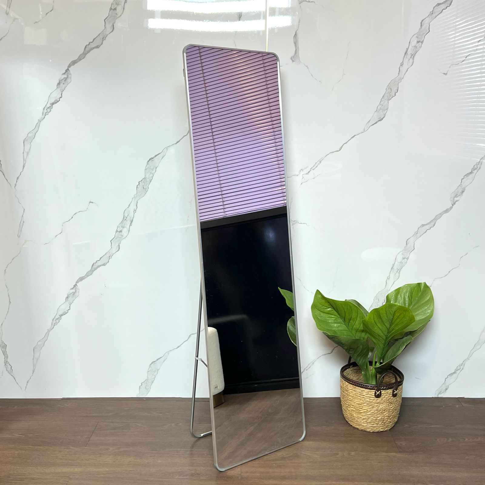 Standing Minimal Mirror