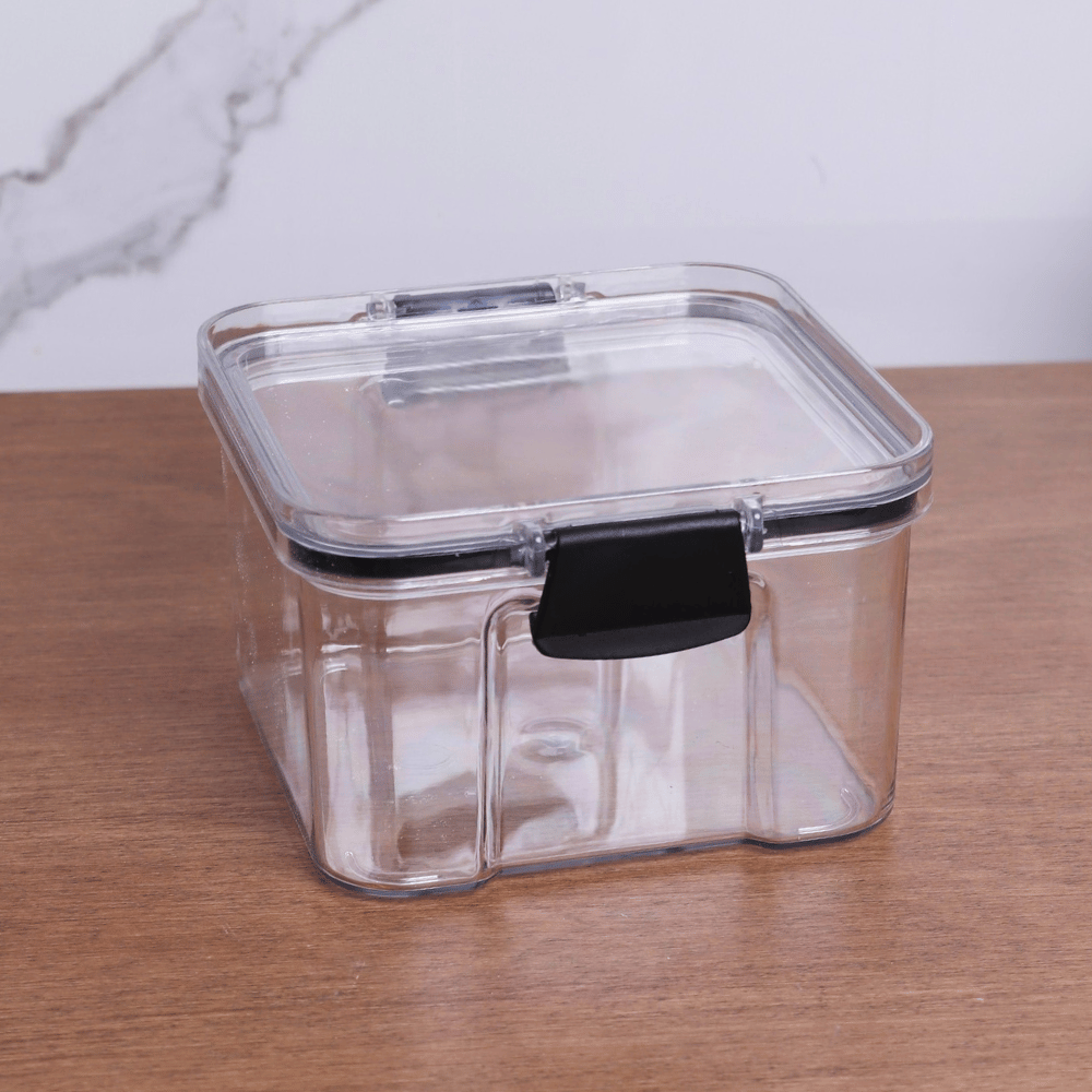 Leak free Container