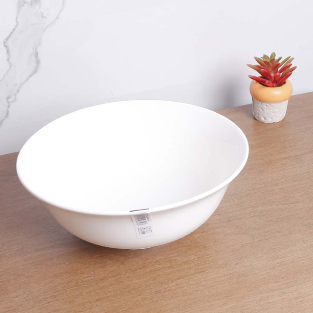 Danny Home white ceramic serving bowl