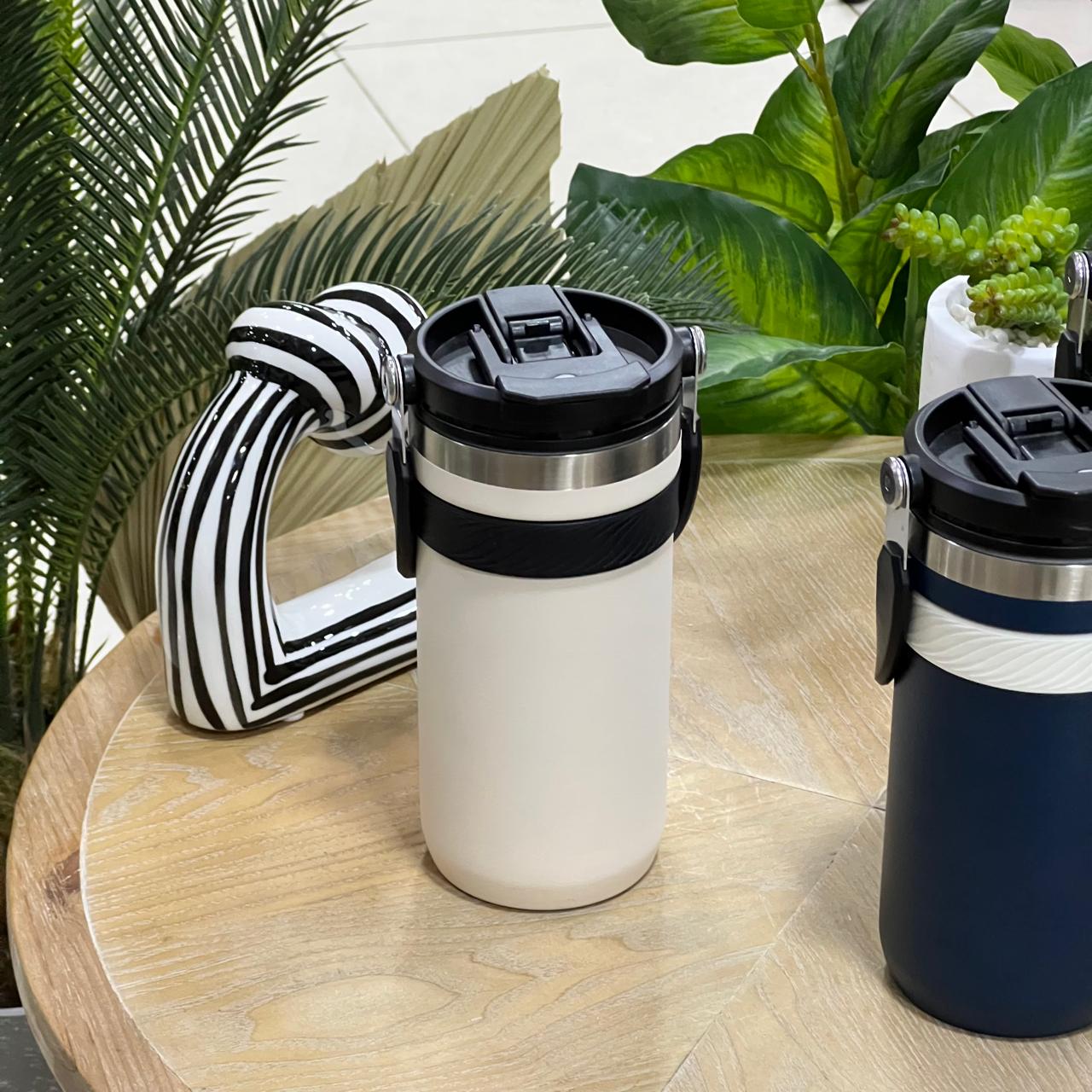 Simple Matte Stainless Steel Thermal Bottle