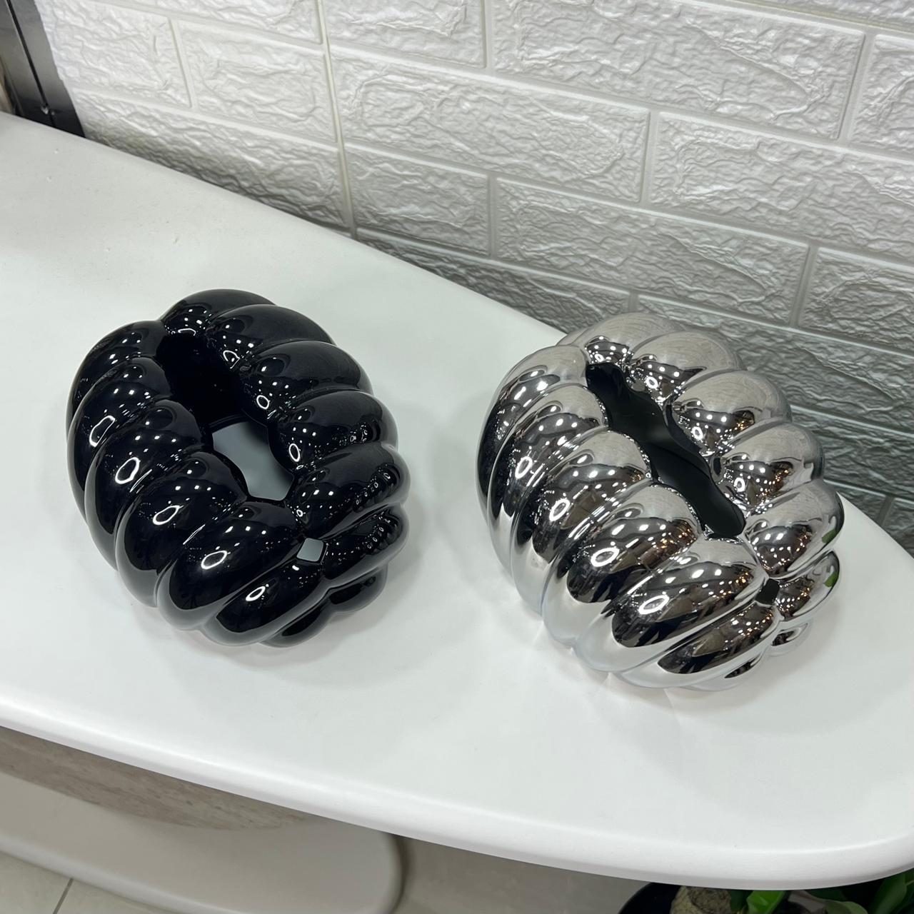 Shell Ceramic Tissue Box