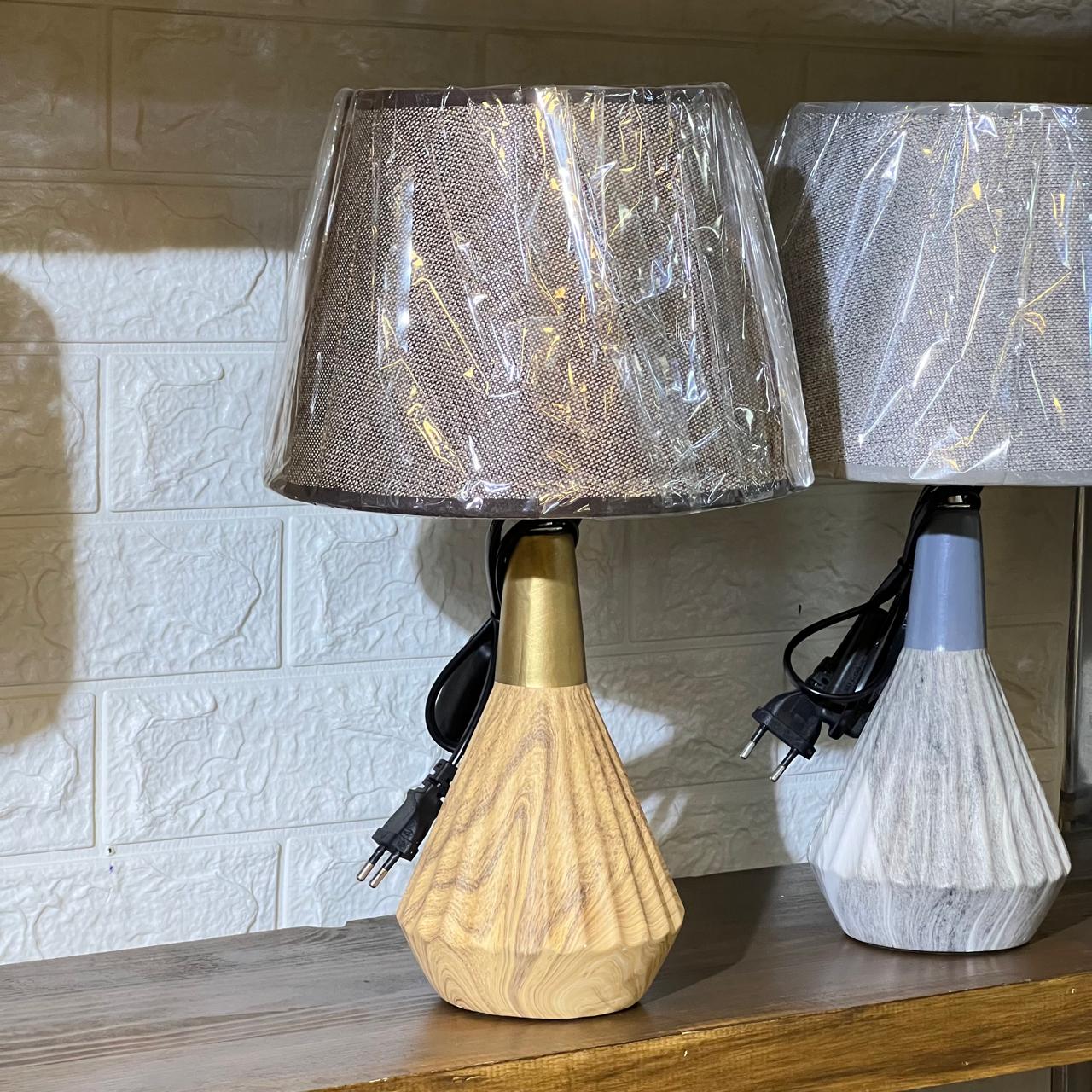 Lined Lamp