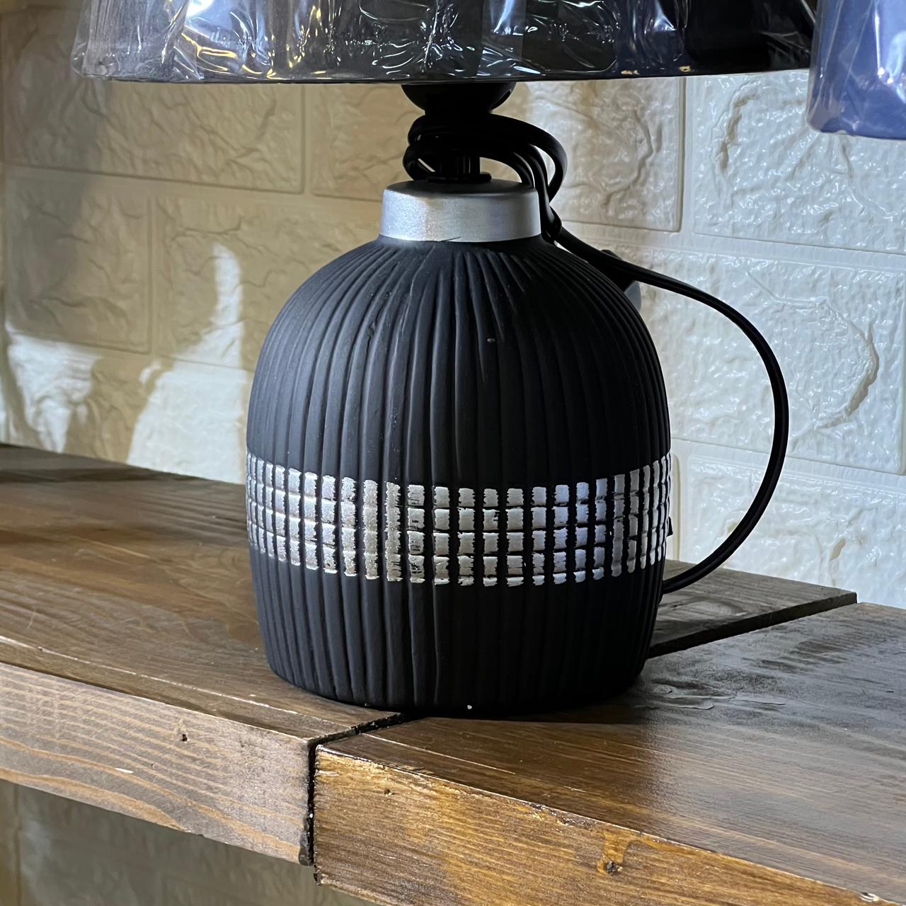 Lined Round Lamp