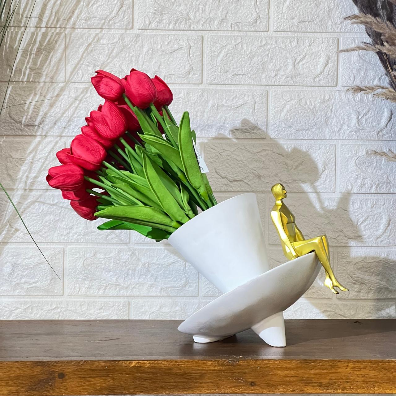 Round Person Vase