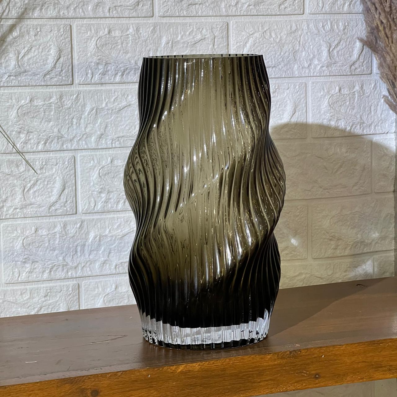 Curvy Cylinder Luxury Vase Set