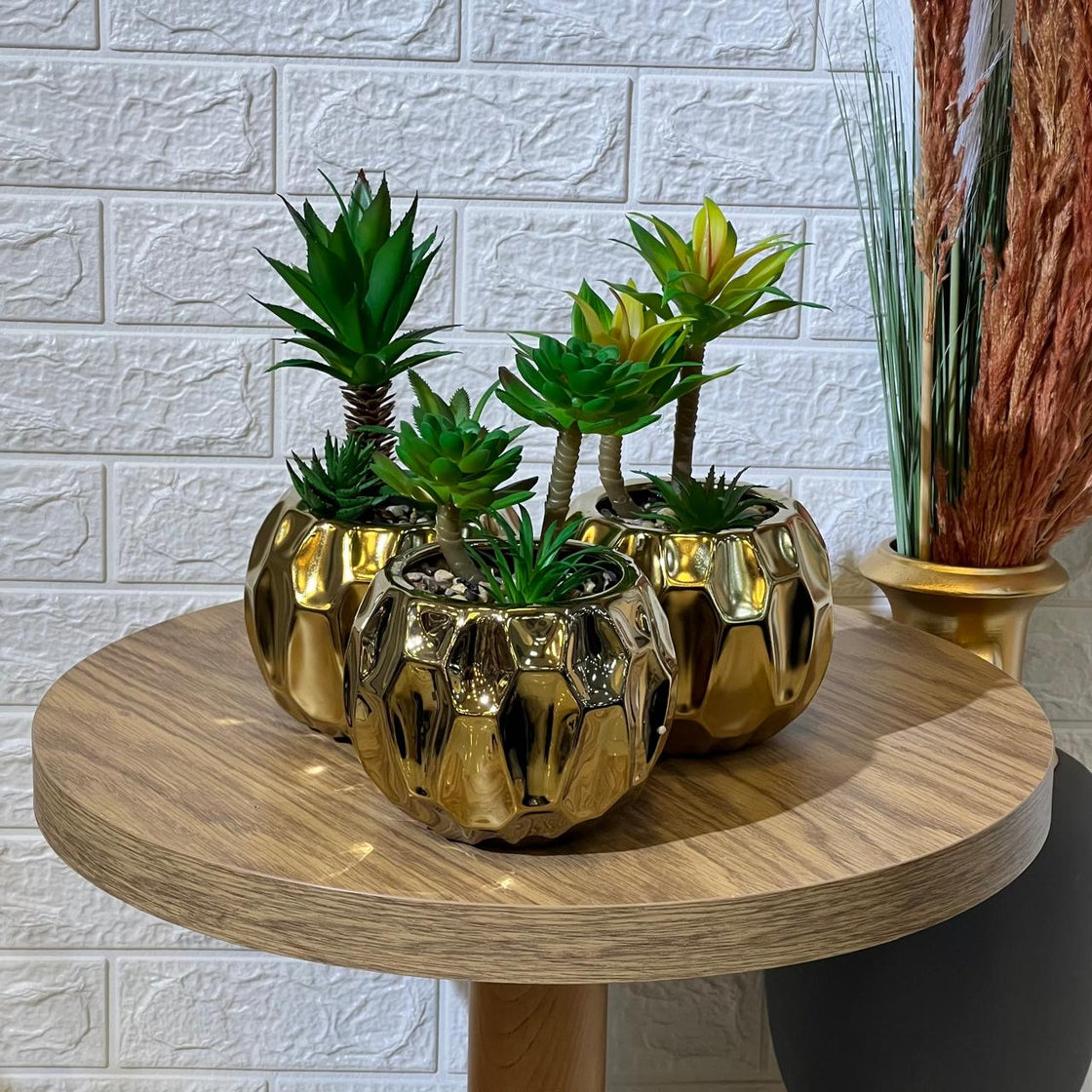 Golden Arrangement