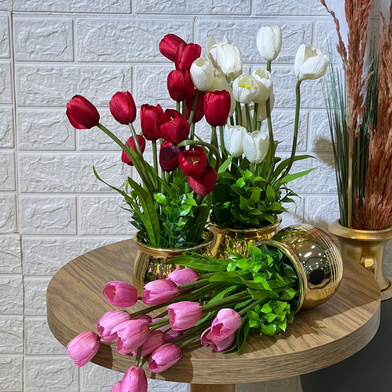 Golden Pot Rose Arrangement