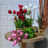 Golden Pot Rose Arrangement