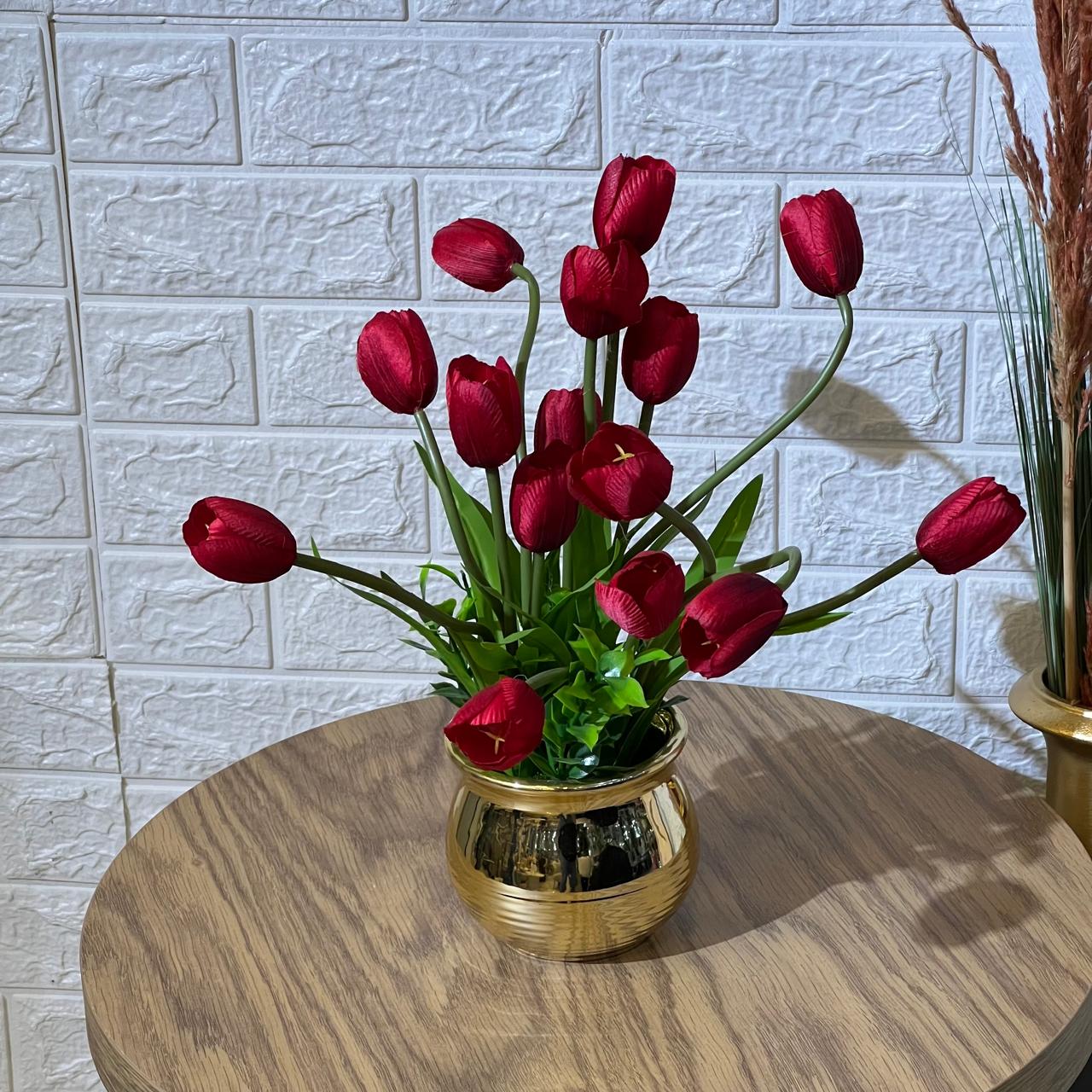 Golden Pot Rose Arrangement