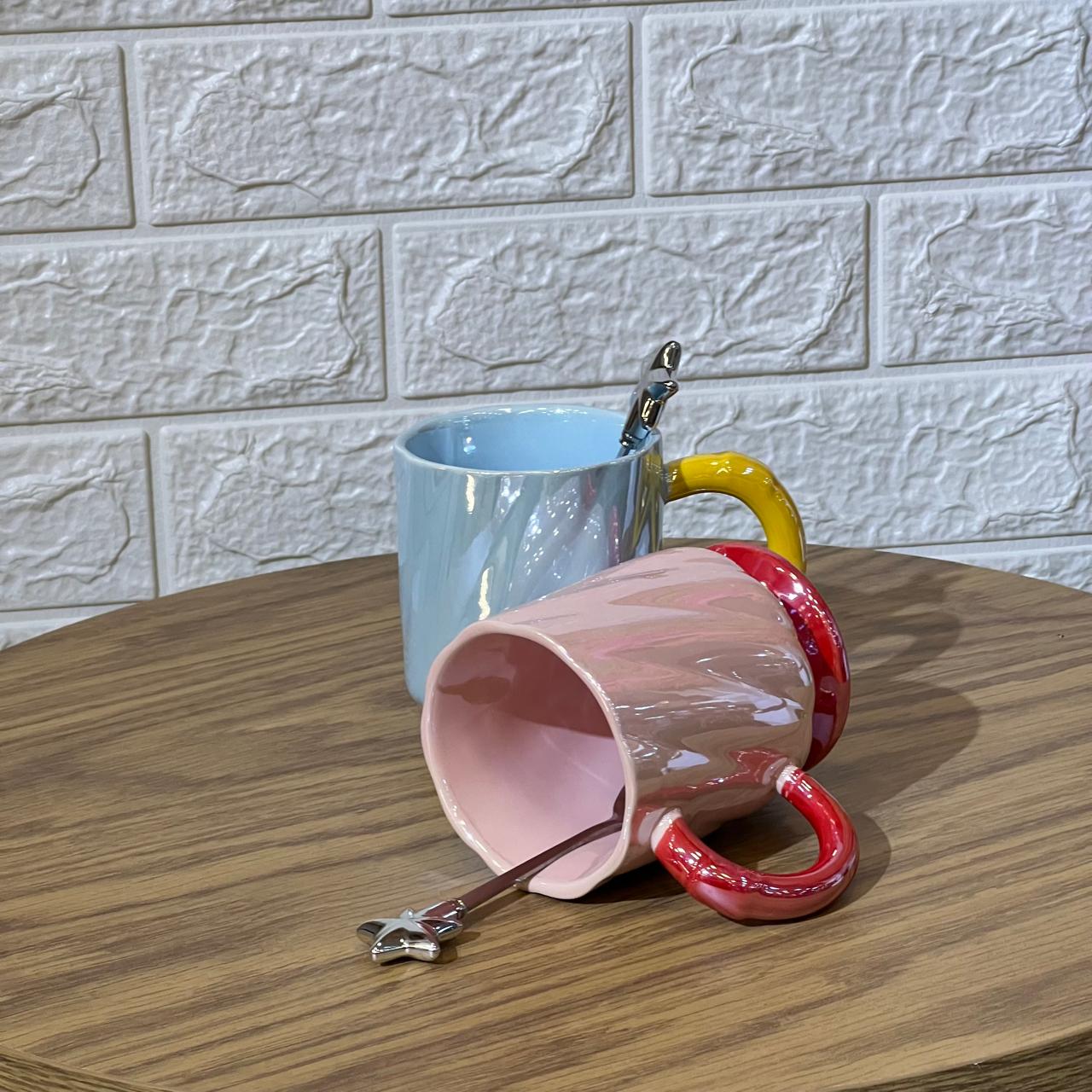 Holographic Mug