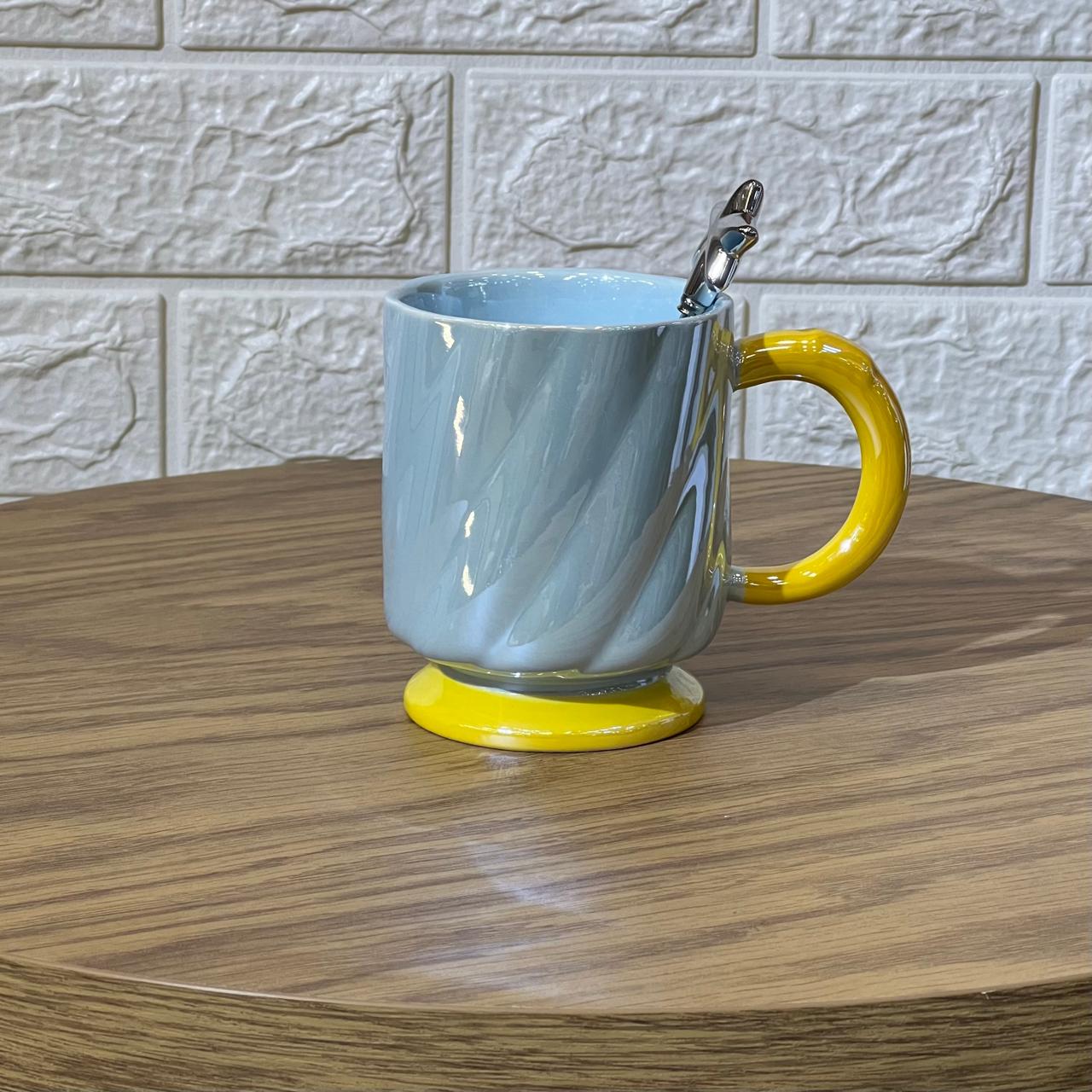 Holographic Mug