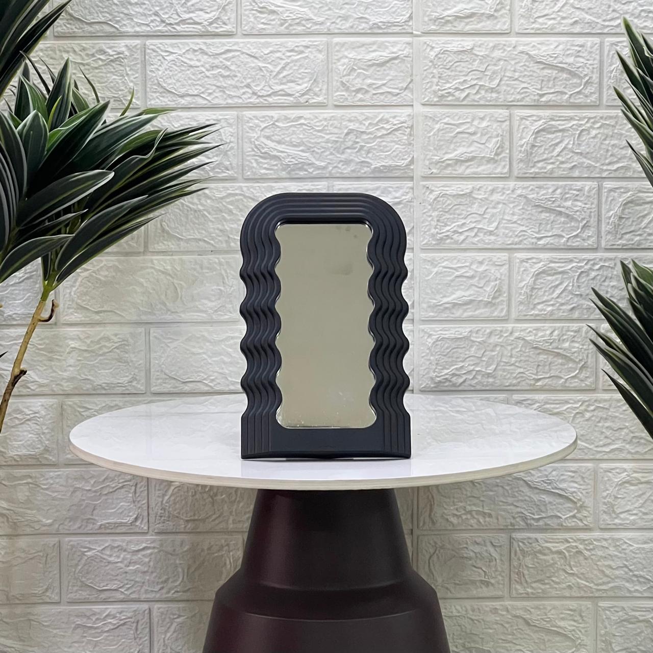 Wavy Mirror Frame