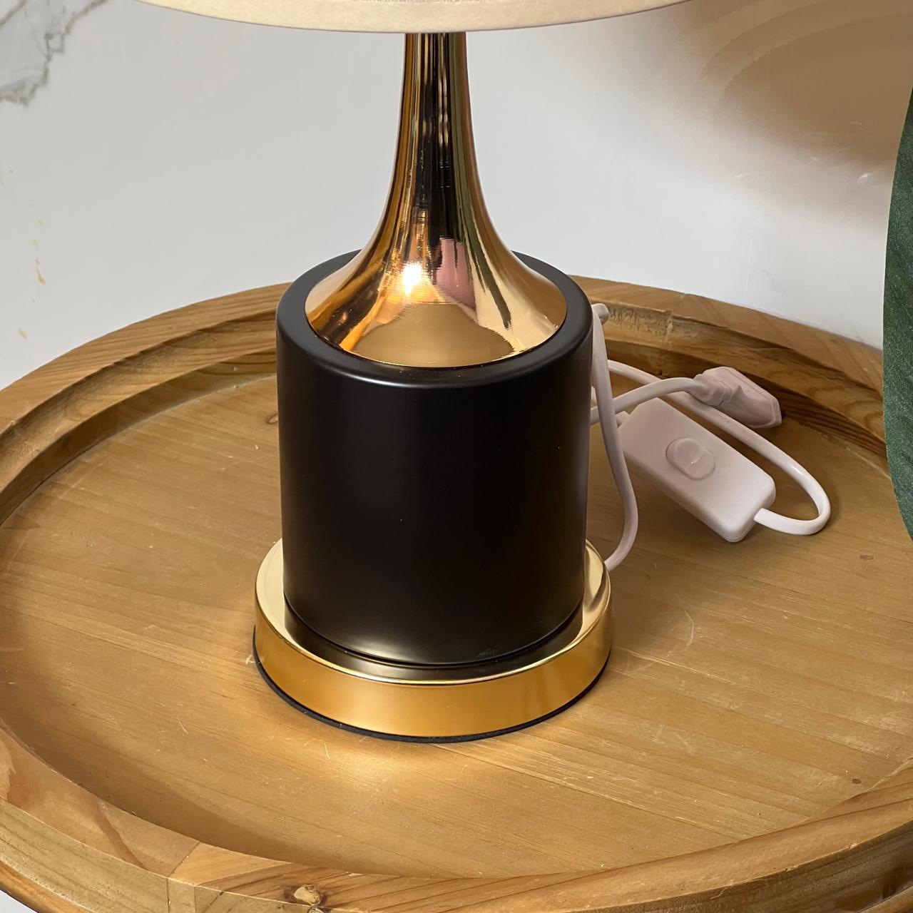 Sleek Modern Lamp