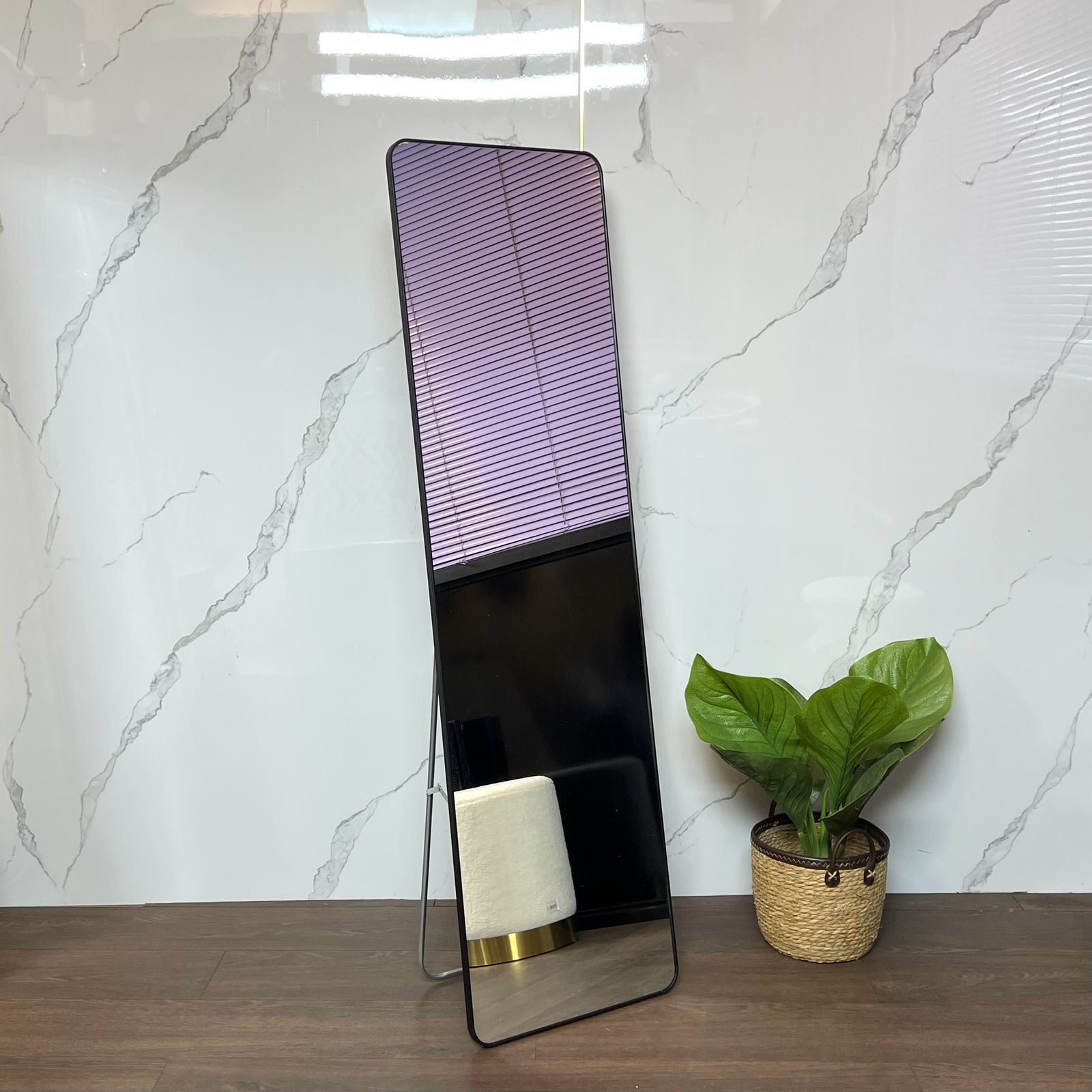 Standing Minimal Mirror