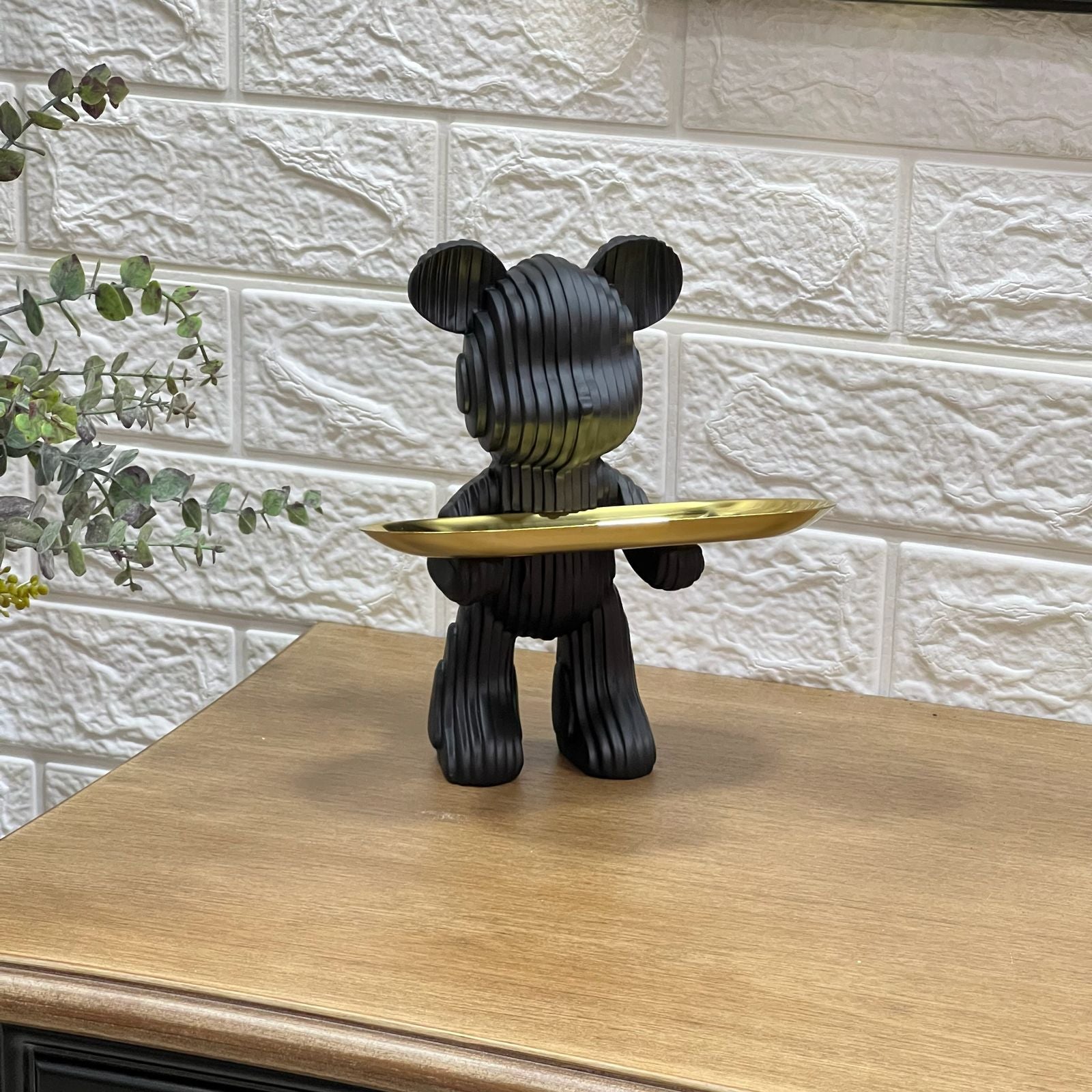 Pop Art Statue Trey