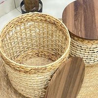 Beautiful Round Whicker Basket Set