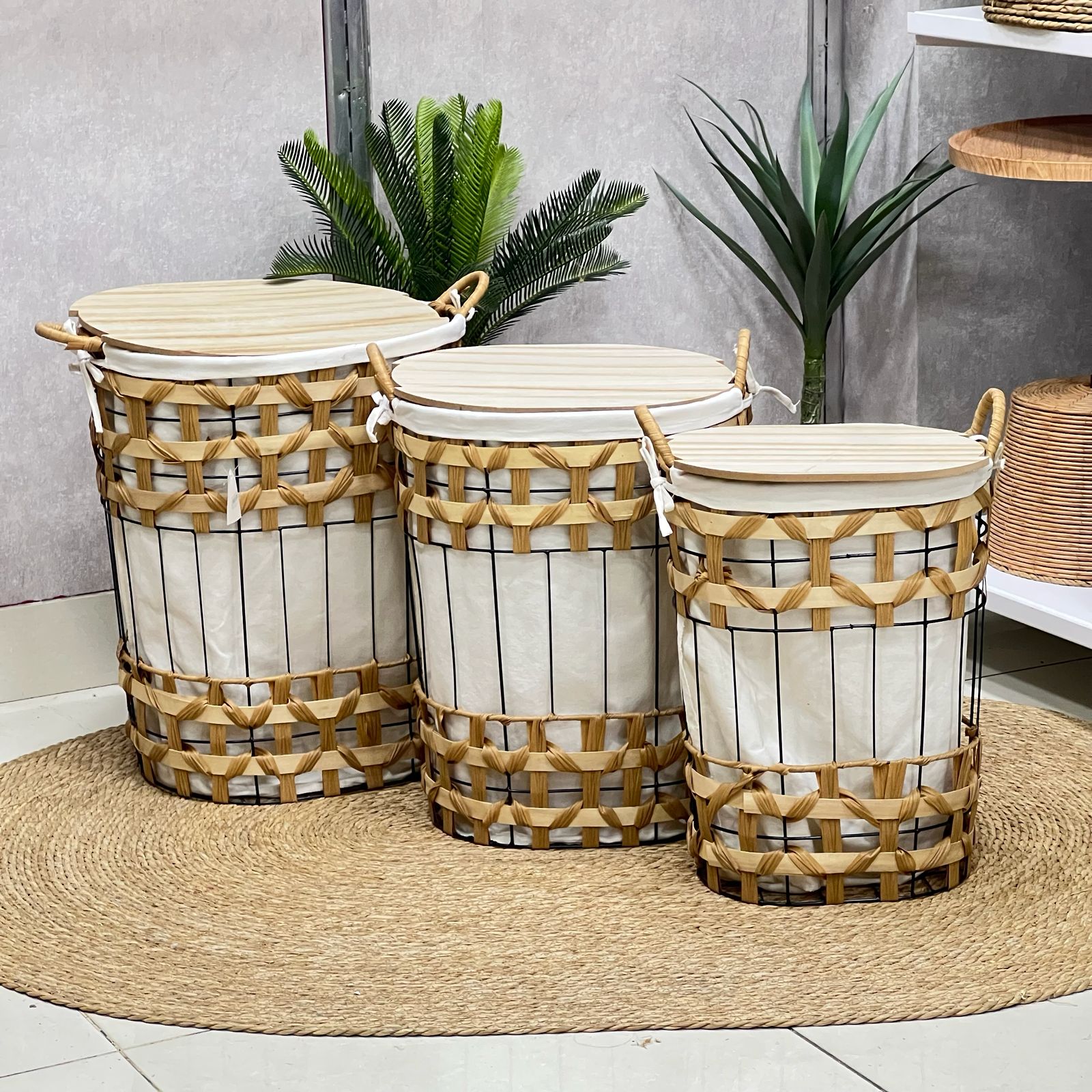 Oval Metal & Whicker Basket / Laundry Set