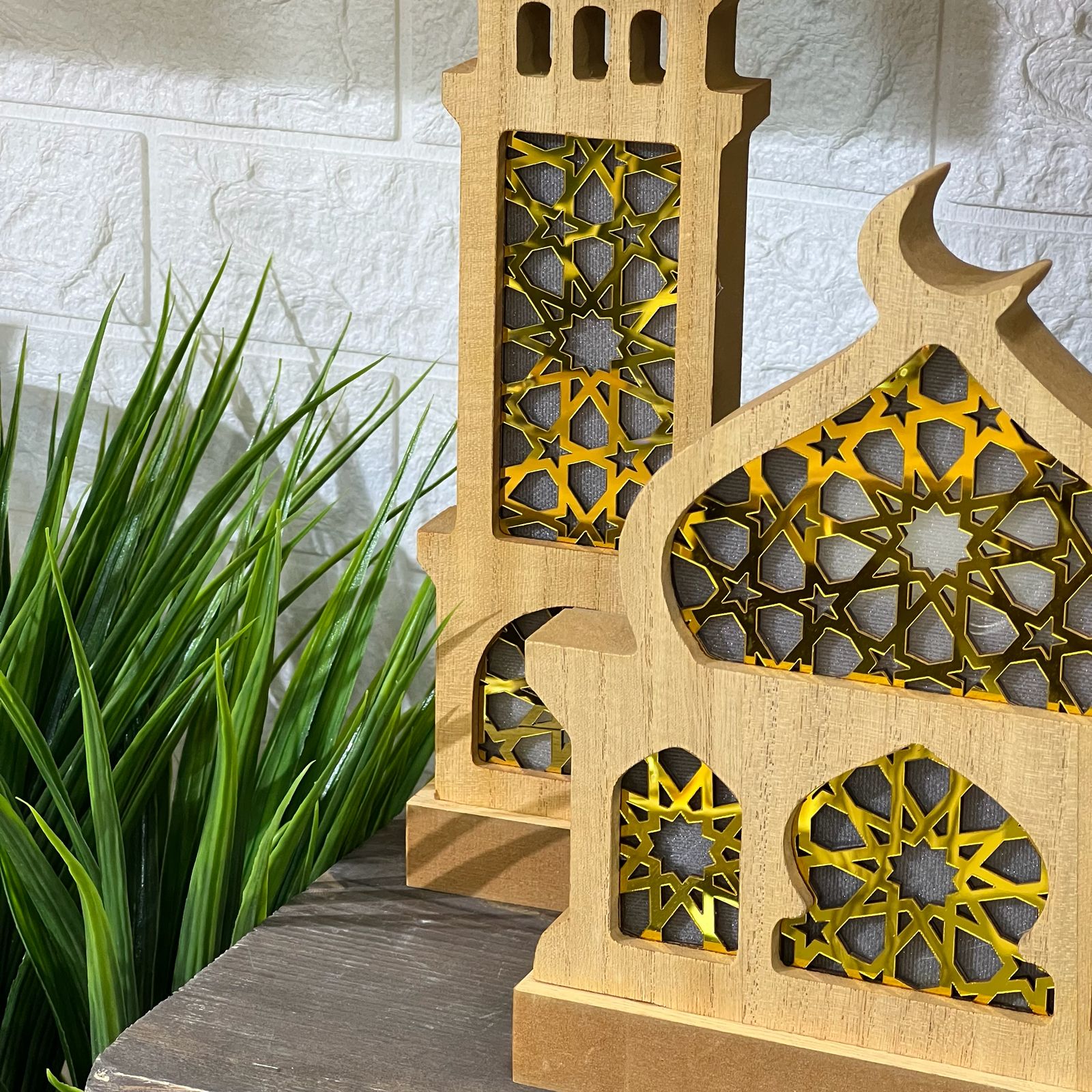 Beautiful 3-Piece Light Up Set