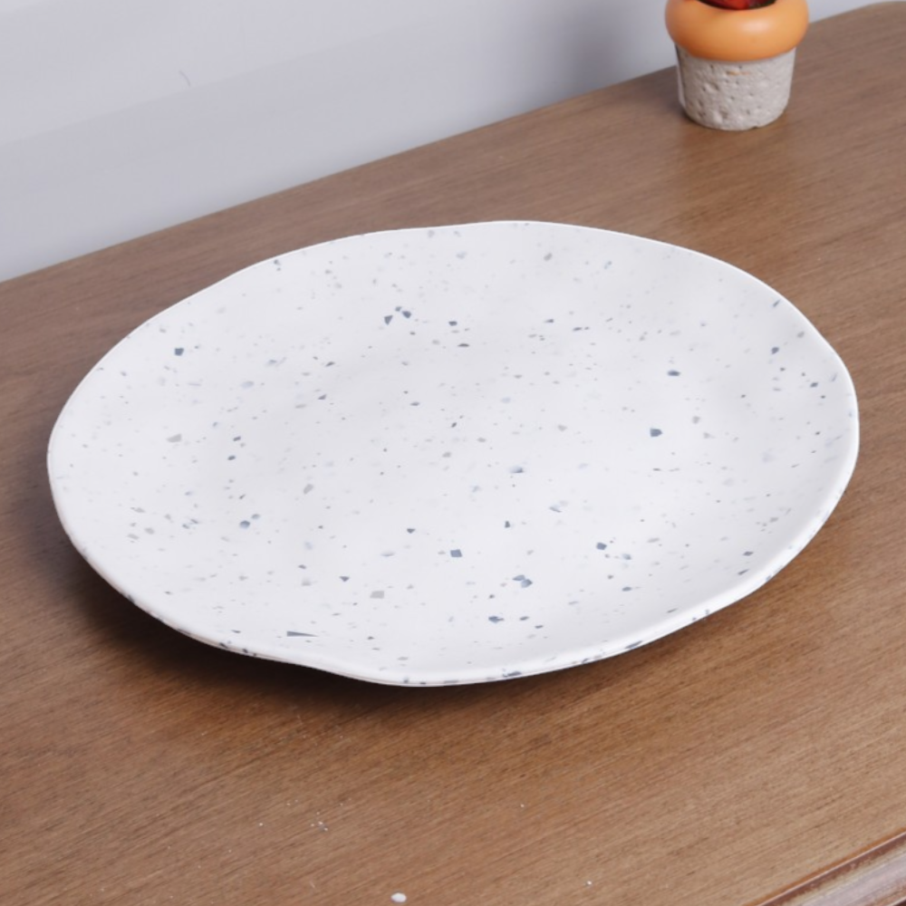 Cloud style plate