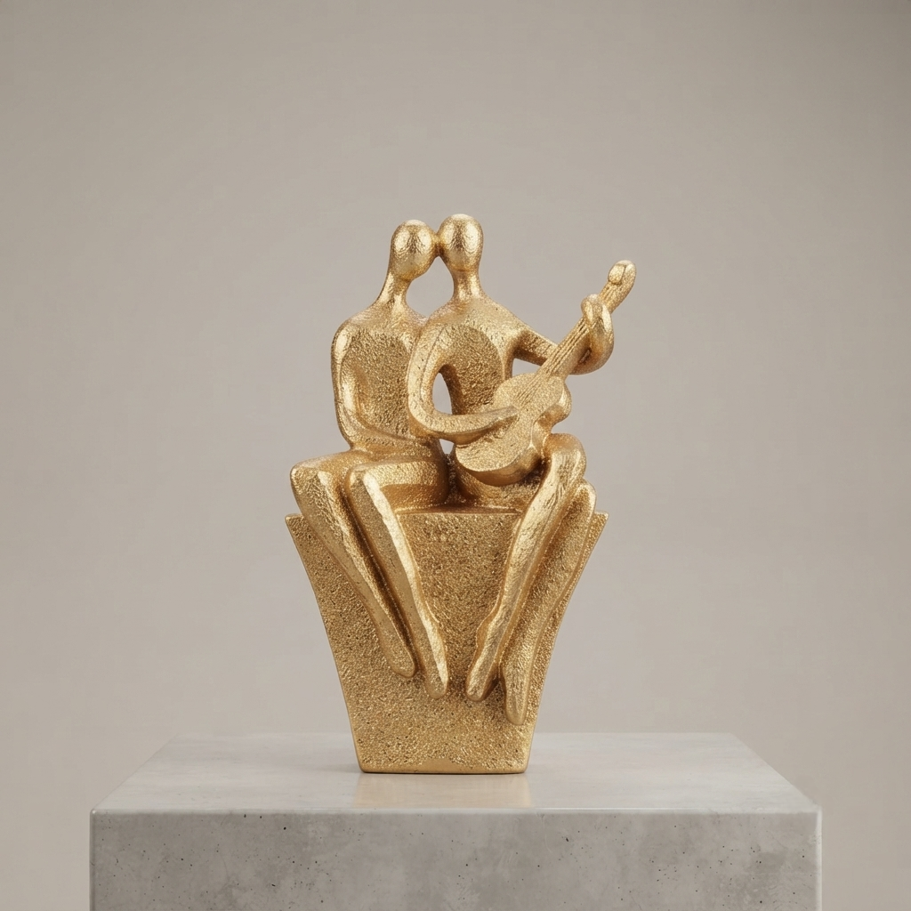 Couple Guitar Sculpture – Gold