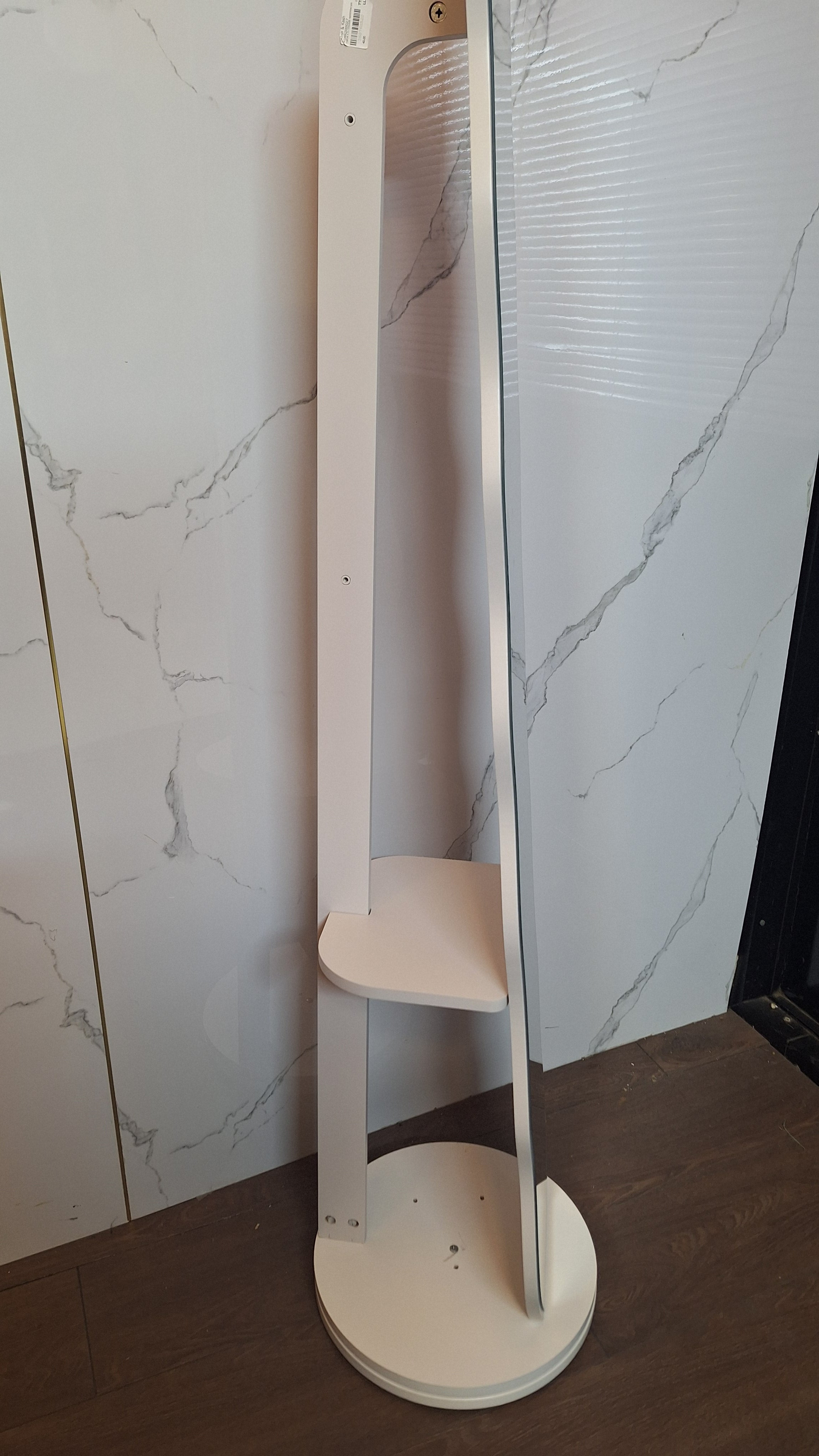 Standing Mirror with 360° Spin